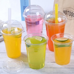 Gobelets de jus